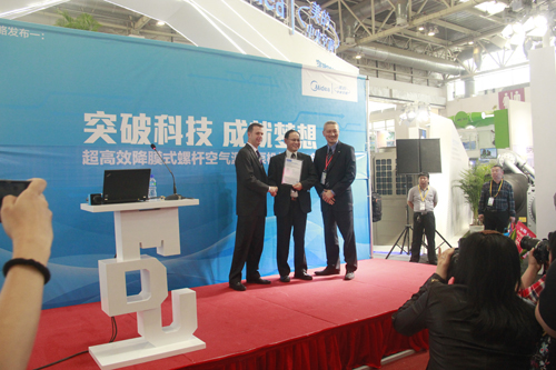 ����������{�ذ��l(f��)����ů�����c�ǻ�Ӌ��